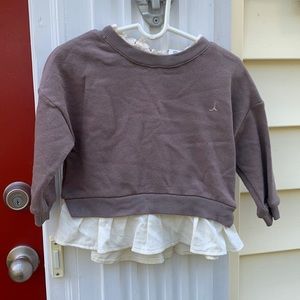 Sweatshirt with faux undershirt